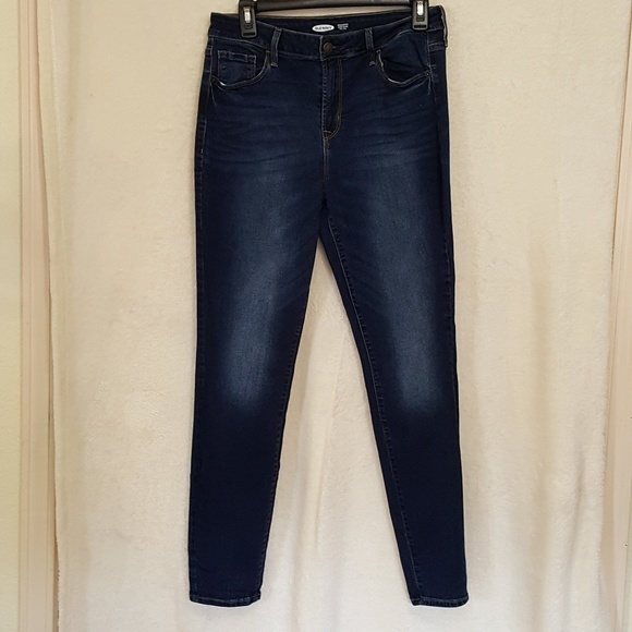 Old Navy Denim - Old Navy rockstar jeans Old Navy Denim - Old Navy rockstar jeans